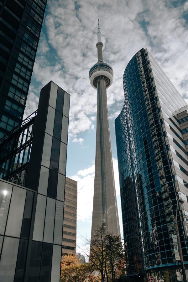 Stylish Suite At 300 Front Street W Toronto Exterior photo