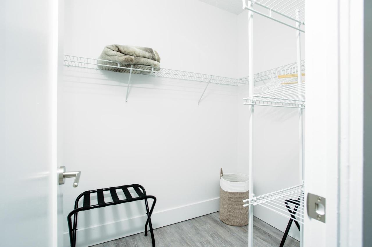 Stylish Suite At 300 Front Street W Toronto Exterior photo